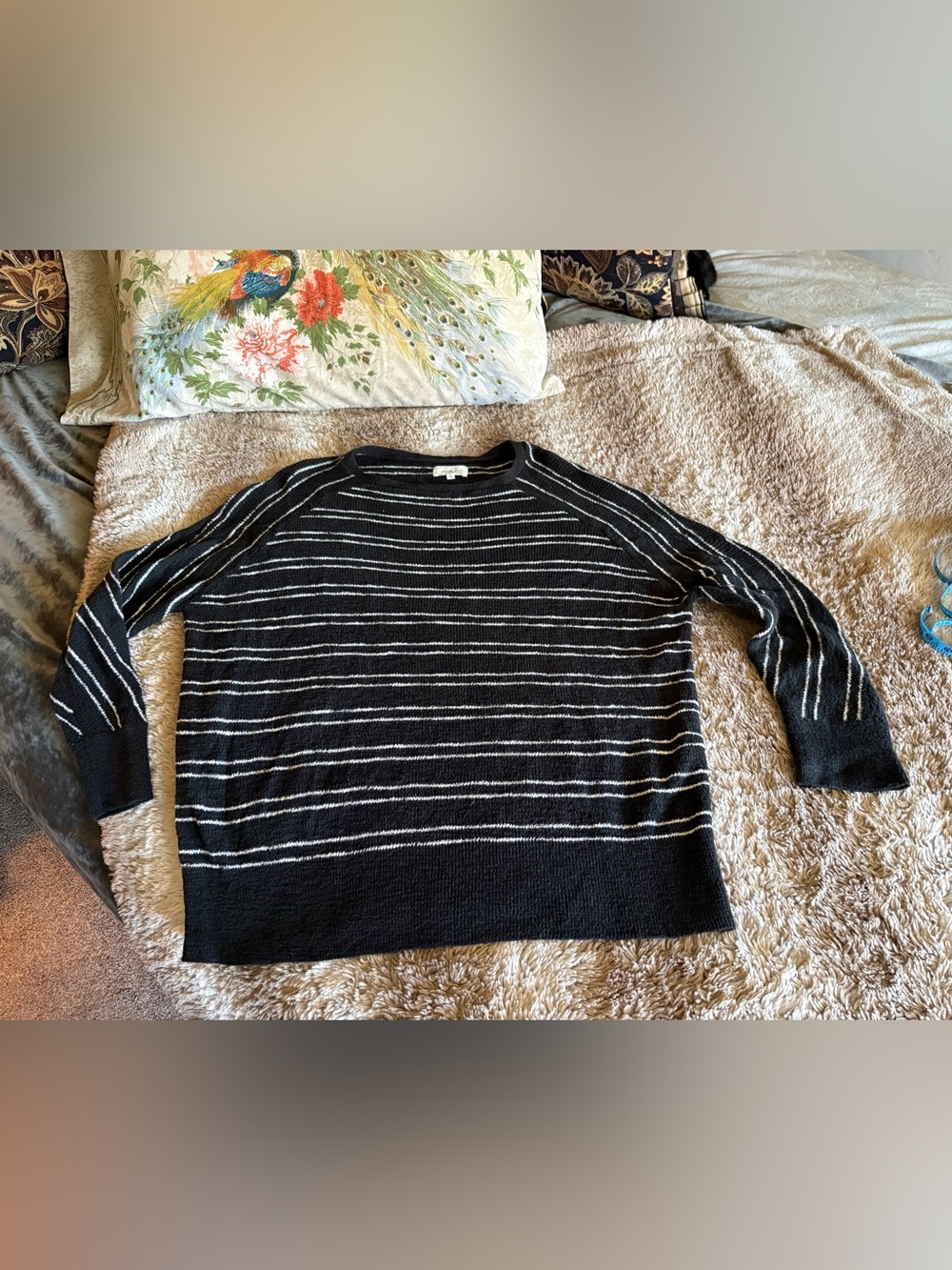 Lou & Grey oversized Crewneck Sweater with White Stripes